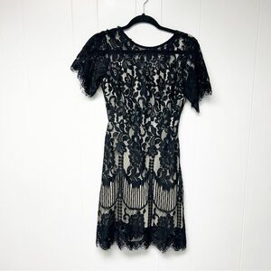 MSLG Black Floral Lace Short Sleeve Midi Dress Extra Small